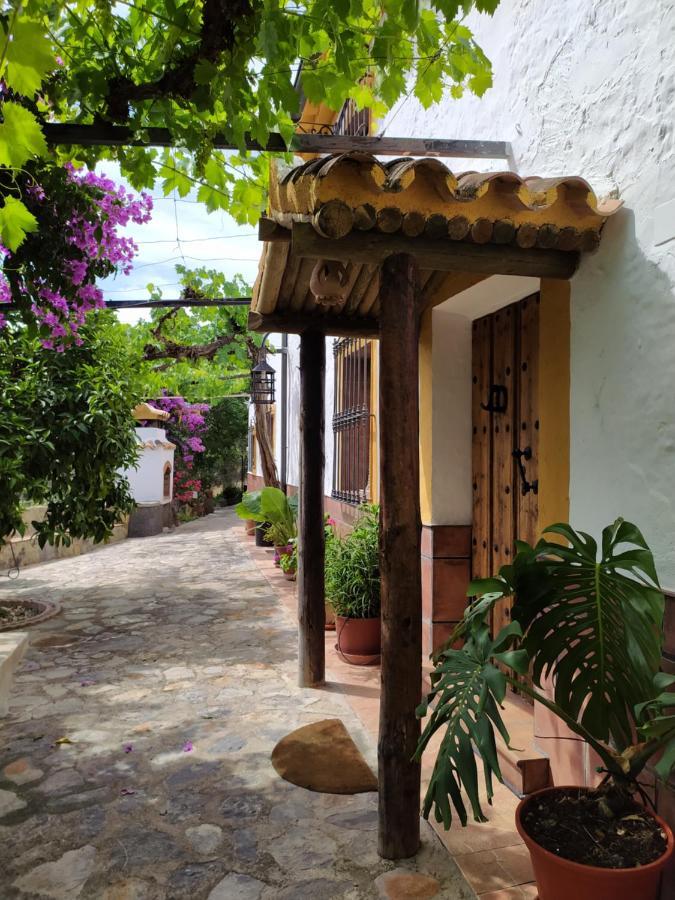 Alojamiento Rural Mendoza Martos Exterior photo